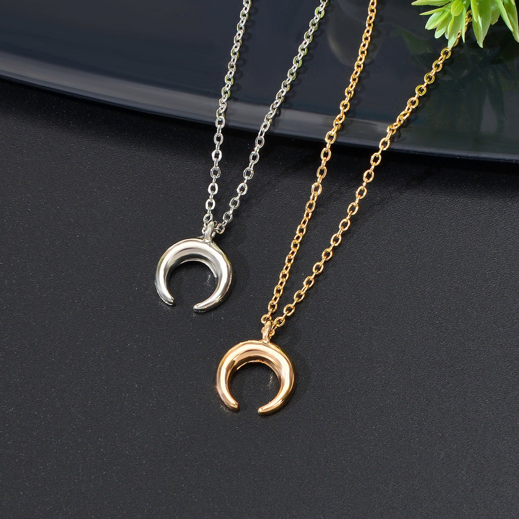 Mystical Crescent Moon Pendant Necklace Embrace Lunar Beauty Jewelry Party Gift