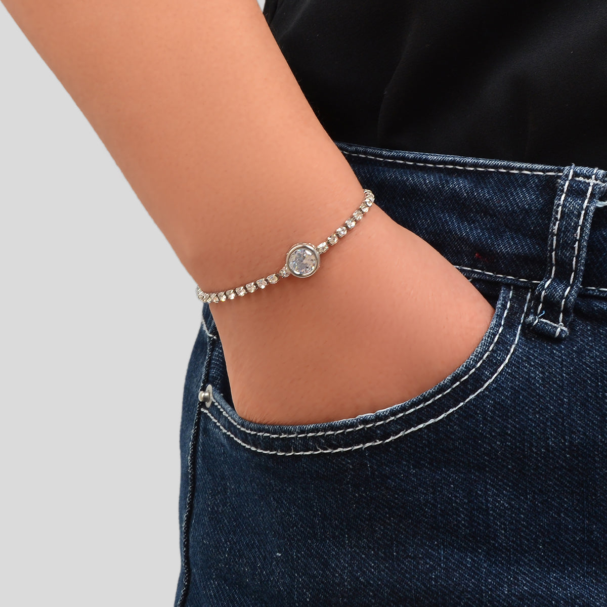 Luxurious Rhinestone Decor Sliding Chain Adjustable Women Wedding Party Bracelet-3