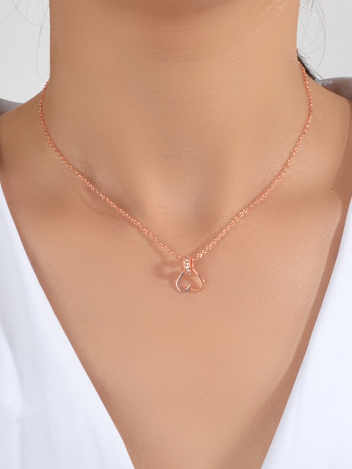 Wedding Engagement Jewelry Rose Gold Chain Rhinestone Circle Heart Charm Necklace-0