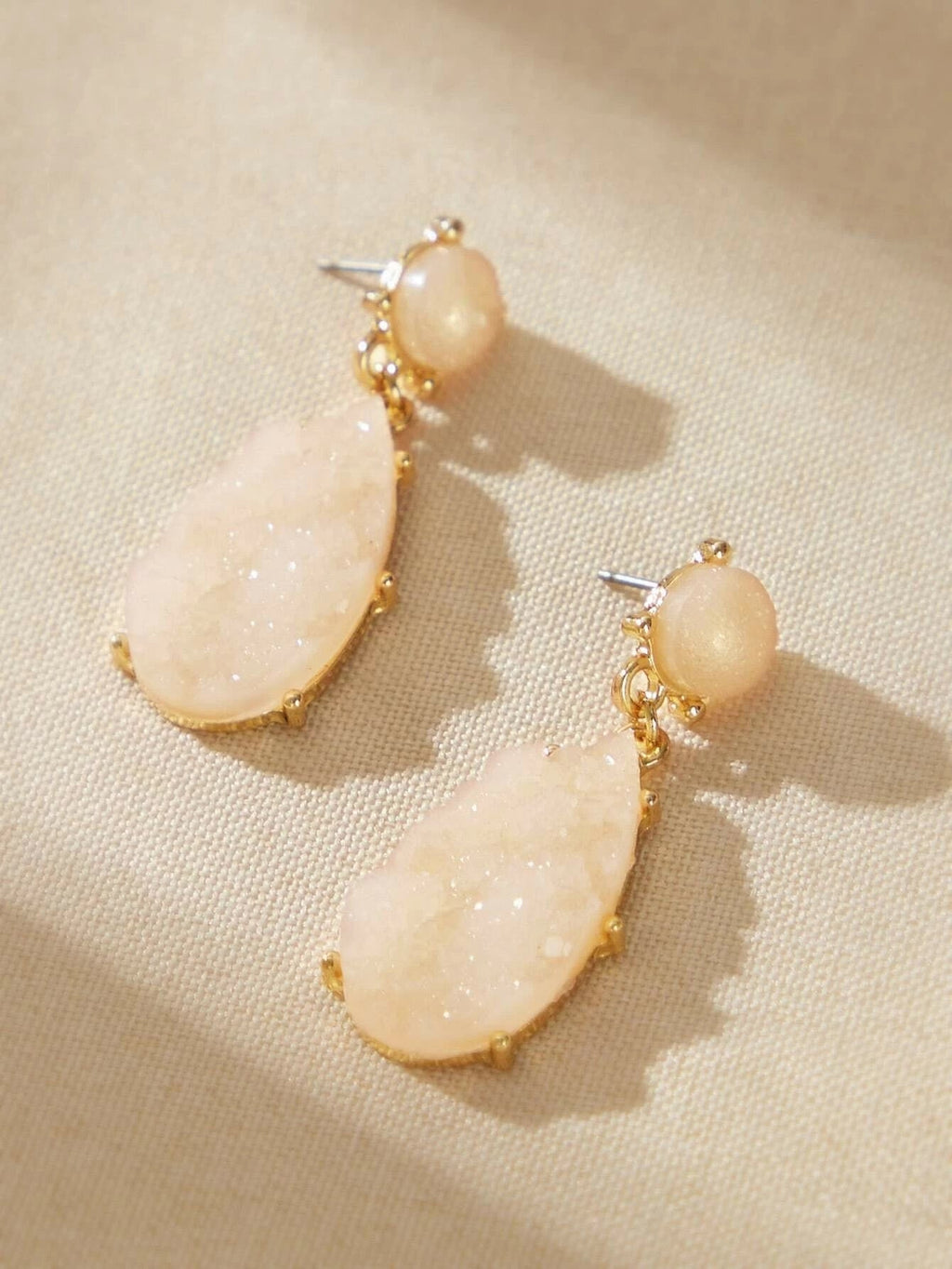 Dainty Champagne Stone Water Drop Earrings Women Girls Teens Stud Jewellery Gift-1