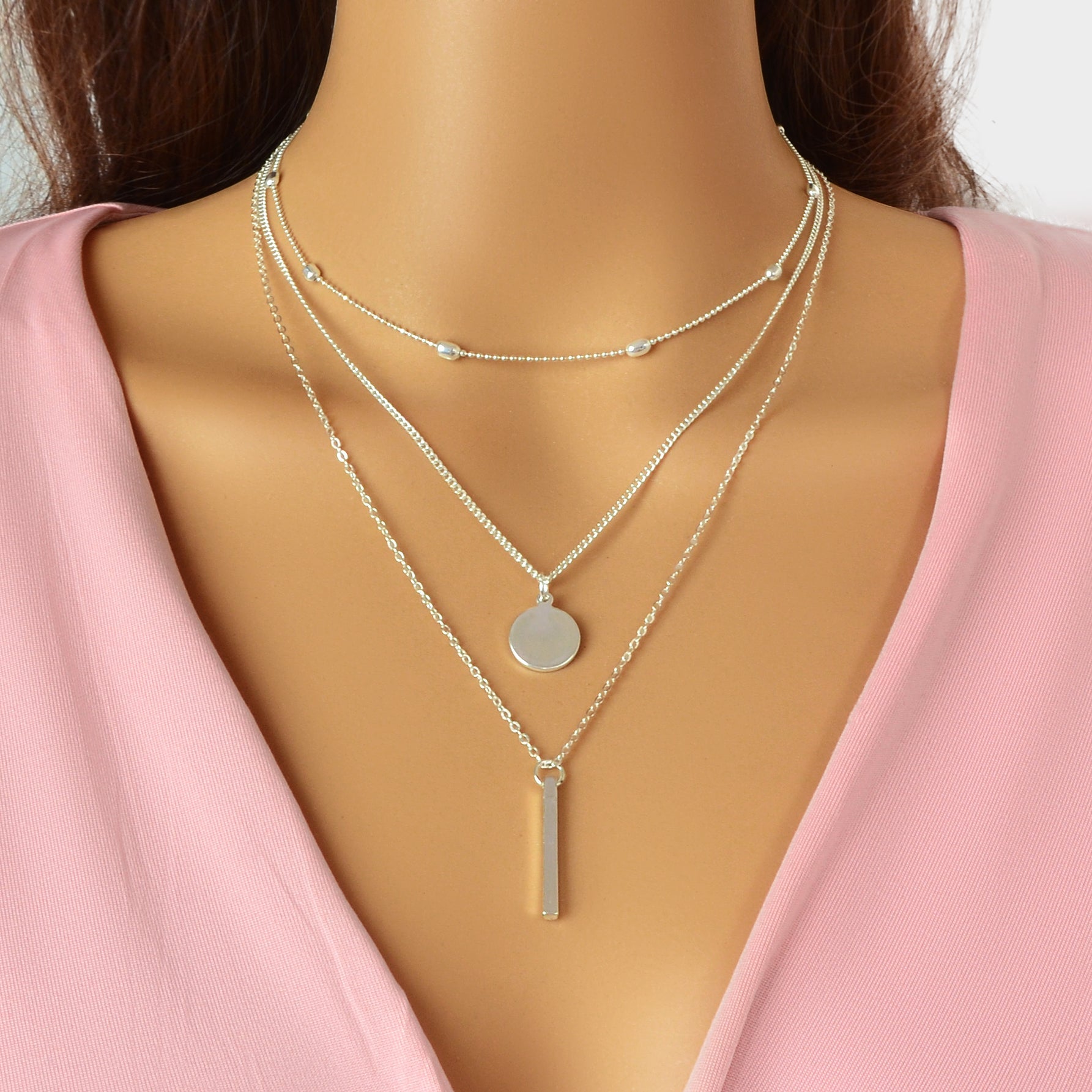 Triple-Layer Necklace with Round Pendant Charms Versatile and Stylish Jewellery