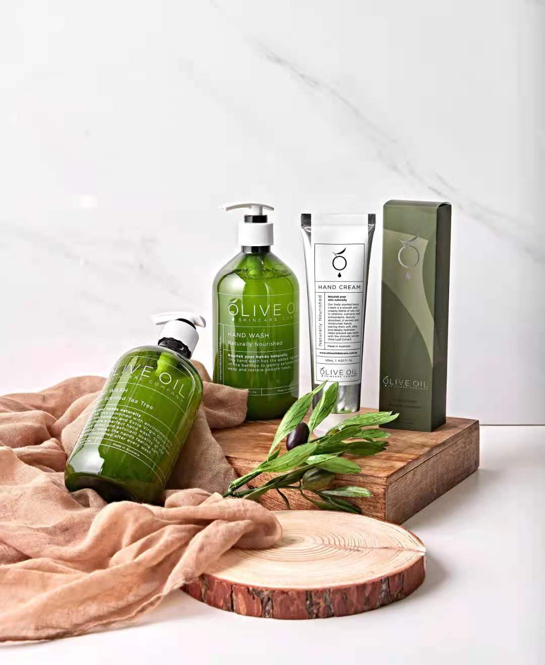 Hand Cream Naturally Nourished 125ml